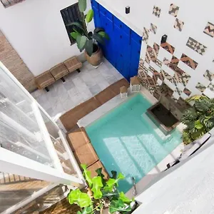  Apartment Alhambra
